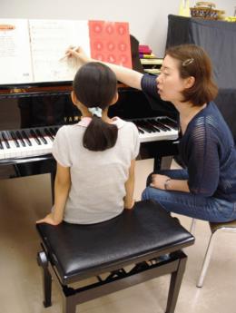 ピアノ教室　（個人３０分）